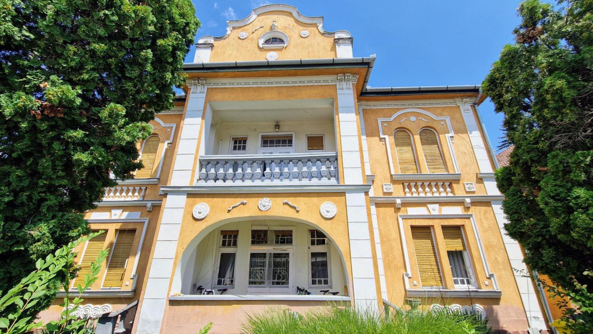 Romantic Villa - Pápa المظهر الخارجي الصورة